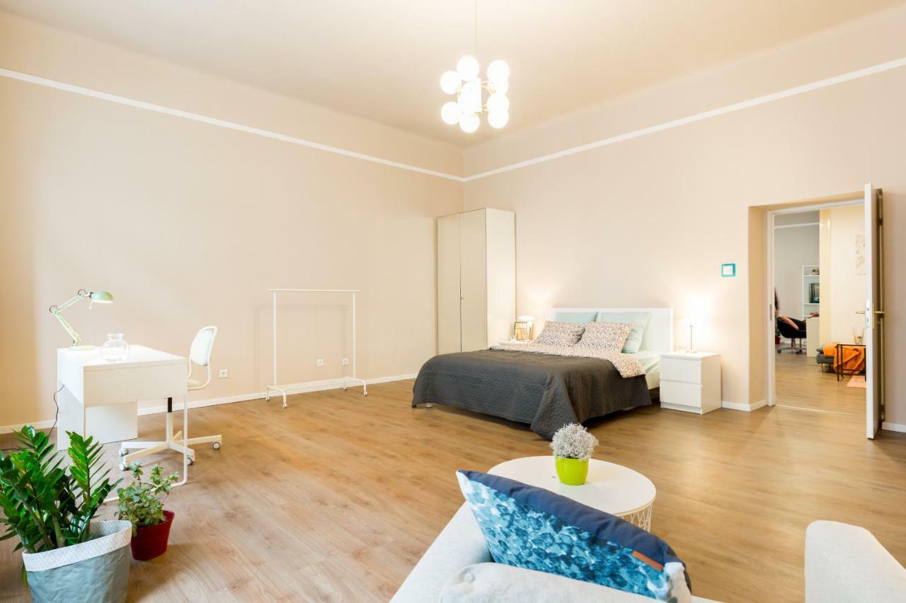 Unique Riverside Apartment Budapeşte Dış mekan fotoğraf