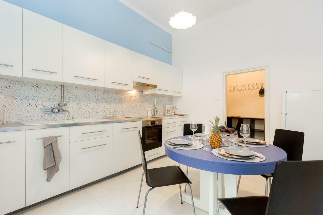 Unique Riverside Apartment Budapeşte Dış mekan fotoğraf